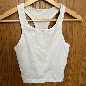 Lululemon cropped tank